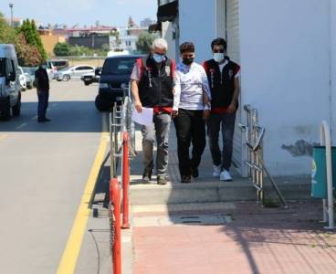 Kendisine dayak attığı için babasını öldürdü